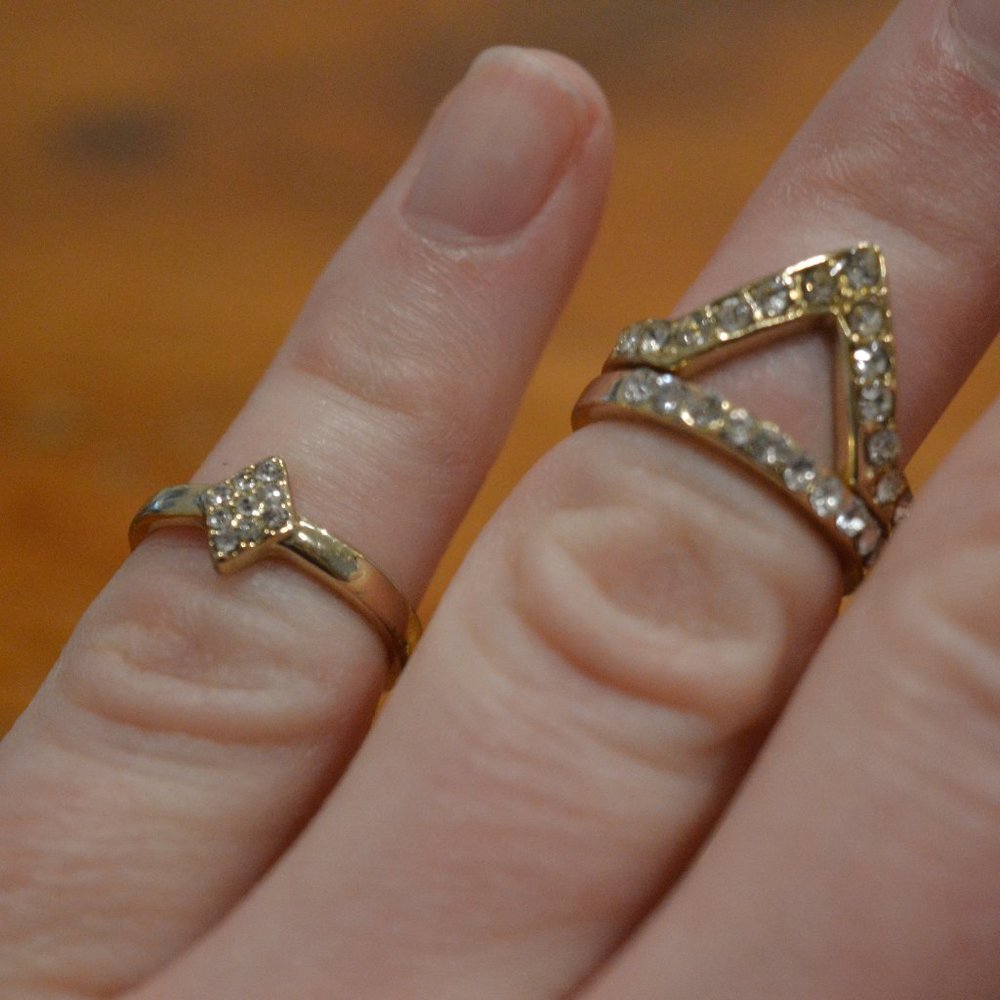 Set of 3 Mid Finger Rings Gold with Stones